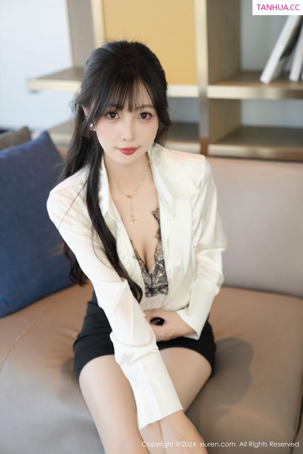 林星阑  [XiuRen]高清写真图 2024.09.30 No.9237 林星阑 黑丝美腿第56张图片